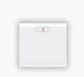 HUAWEI LUNA2000-7-S1 PV Speicher
1 Batteriemodul
1 Batterierkontrolleinheit
auf weißem Hintergrund