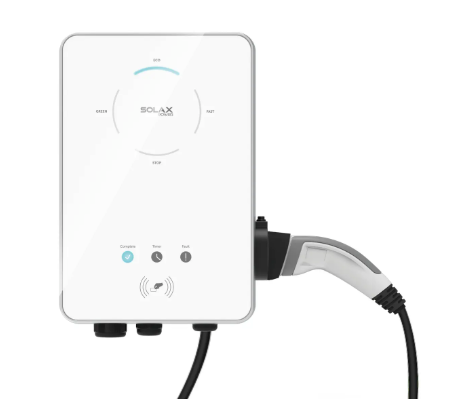 Solax EV Charger Home Edition auf weißem Hintergrund