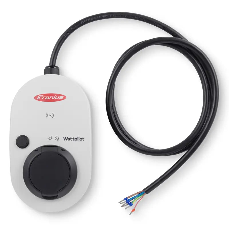 Fronius Wattpilot Home 22 J 2.0 auf weißem Hintergrund