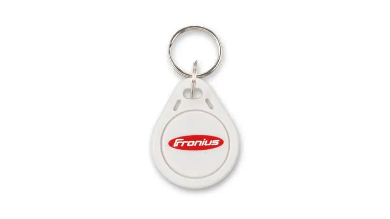 Fronius RFID-Tags für Wattpilot auf weißem Hintergrund
